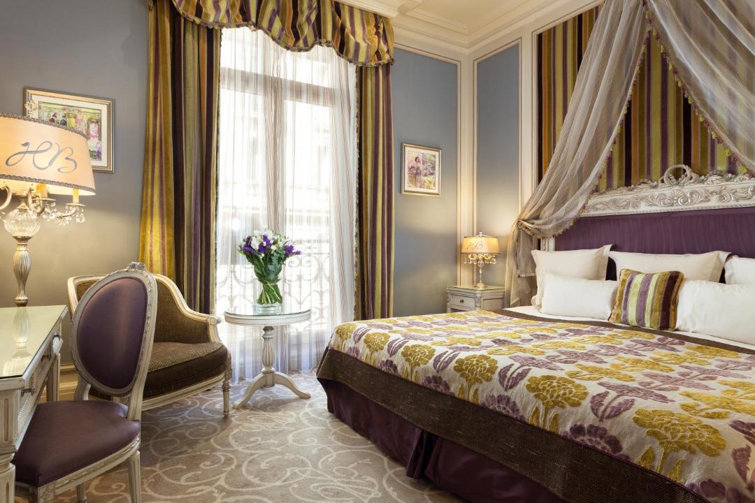 Photo of Bedroom in Faubourg-du-Roule
