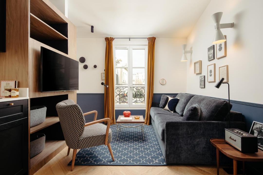 Photo of Livingroom in Quartier des Grandes-Carrieres