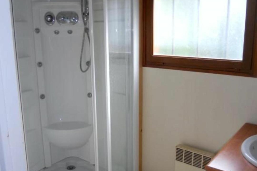 Photo of Bathroom in Meslay-du-Maine