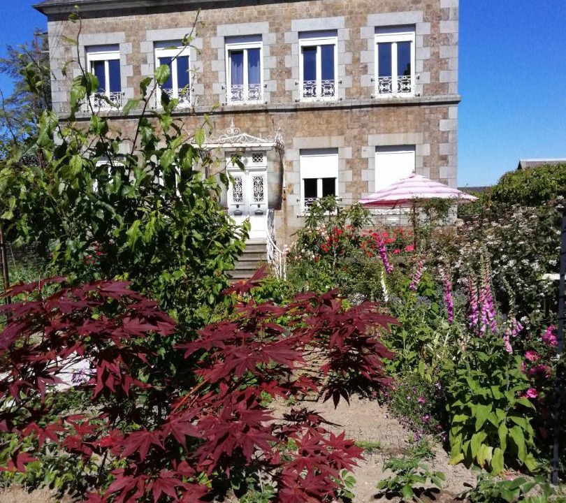 Photo of Buildings in Landelles-et-Coupigny
