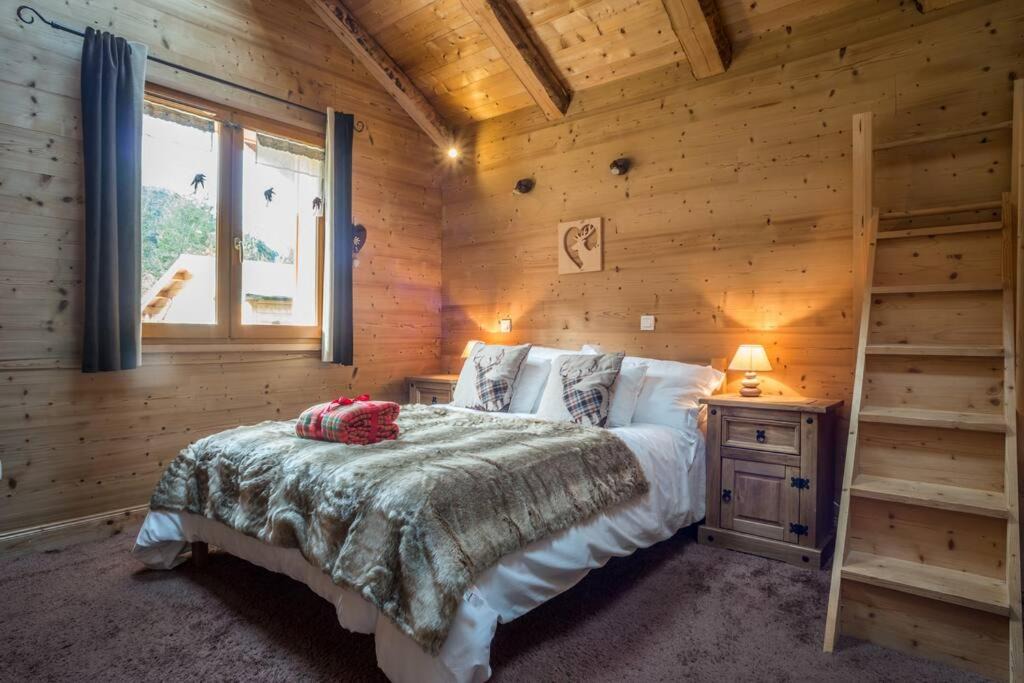Photo of Bedroom in Saint-Jean-dʼAulps