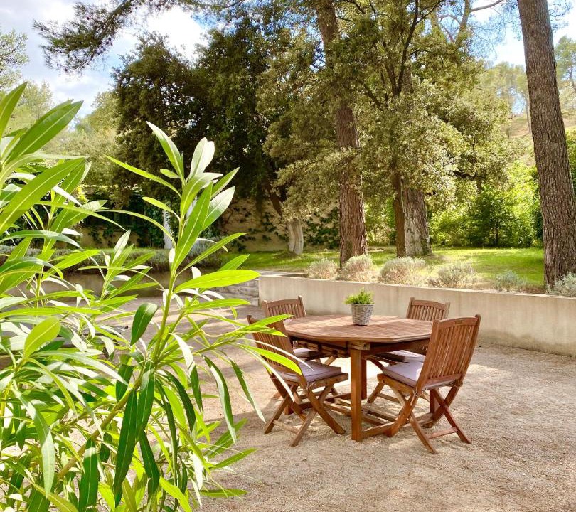 Photo of Patio Balcony in St.-Remy-de-Provence