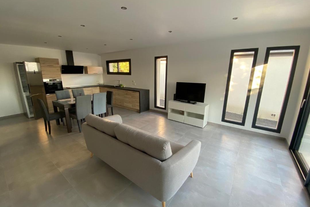 Photo of Livingroom in L'Isle-sur-la-Sorgue