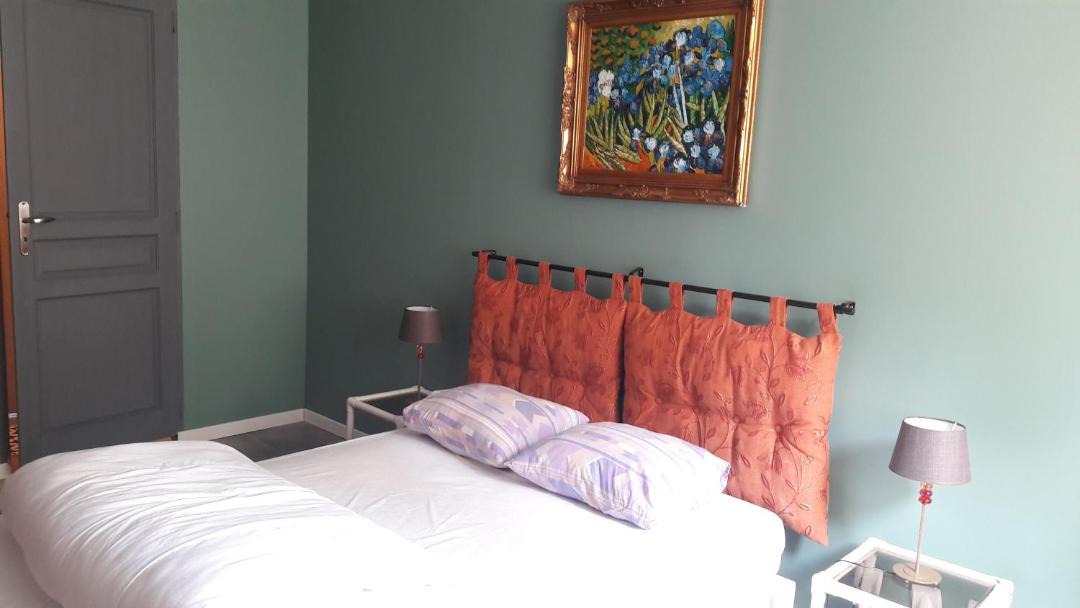 Photo of Bedroom in Saint-Maurice-sur-Fessard