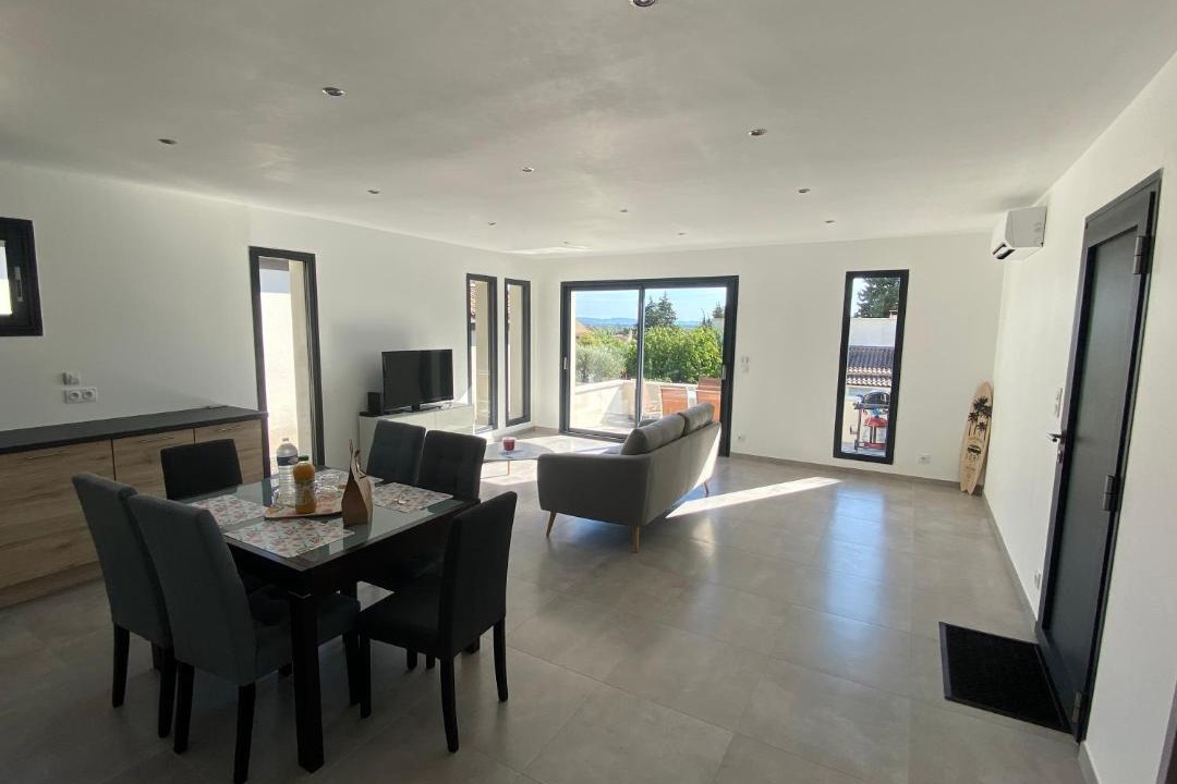 Photo of Livingroom in L'Isle-sur-la-Sorgue