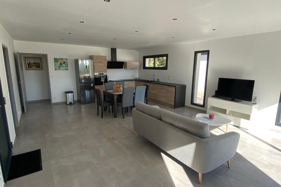 Photo of Livingroom in L'Isle-sur-la-Sorgue