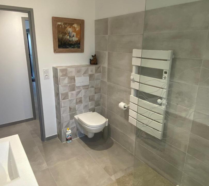 Photo of Bathroom in L'Isle-sur-la-Sorgue