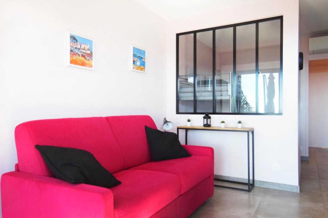Photo of Livingroom in Bormes-Les-Mimosas