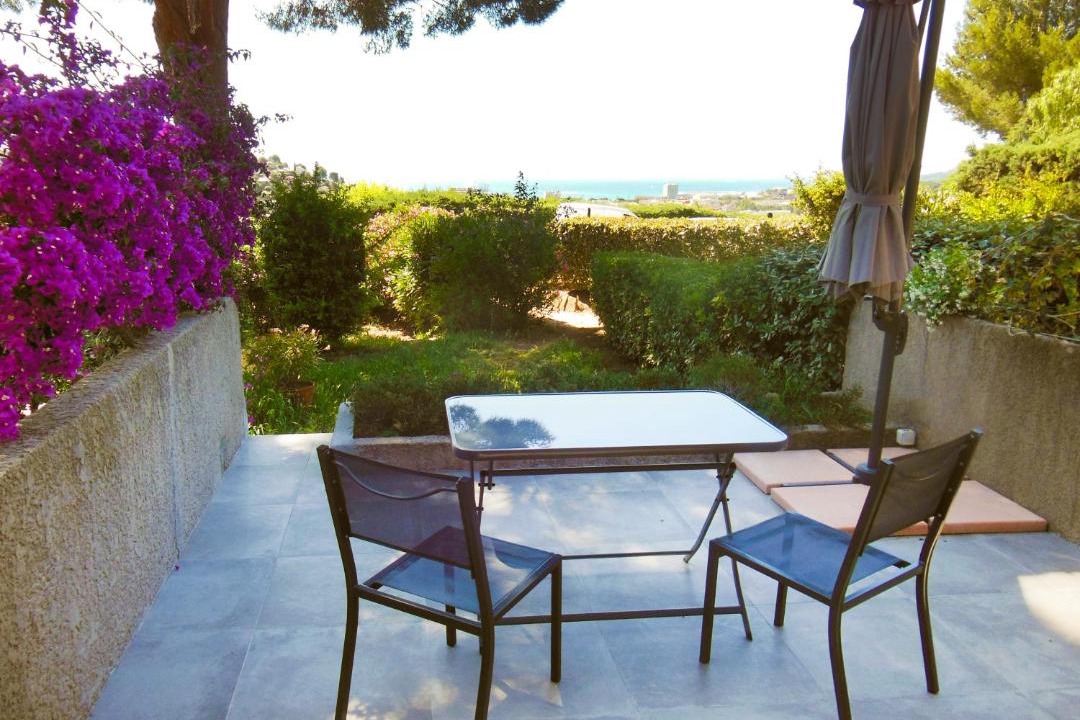 Photo of Patio Balcony in Bormes-Les-Mimosas
