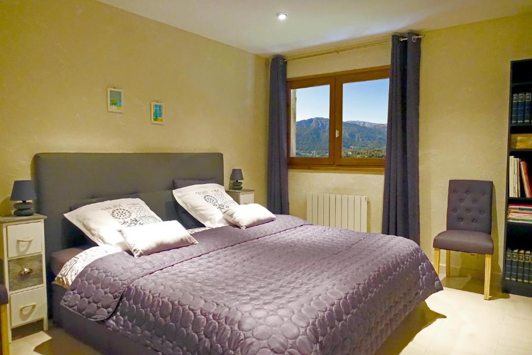 Photo of Bedroom in Sainte-Lucie-de-Tallano