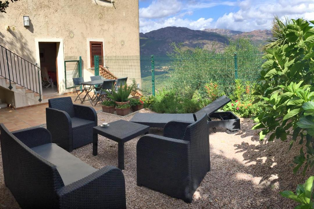 Photo of Patio Balcony in Sainte-Lucie-de-Tallano