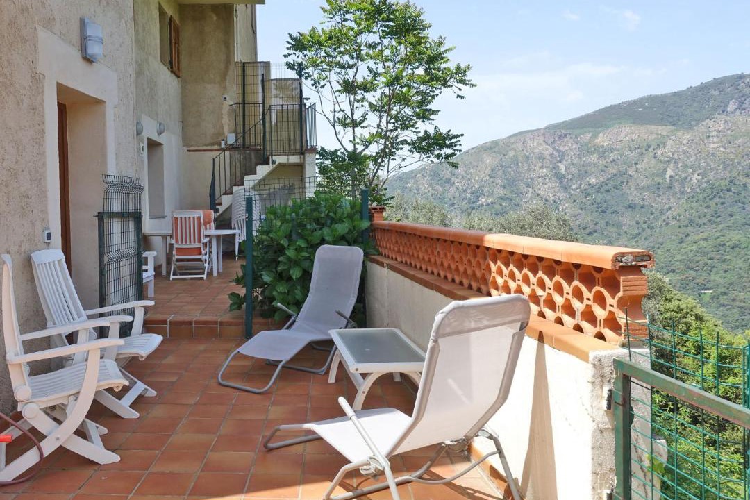 Photo of Patio Balcony in Sainte-Lucie-de-Tallano