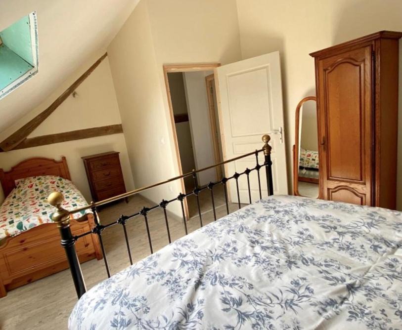 Photo of Bedroom in Vassy