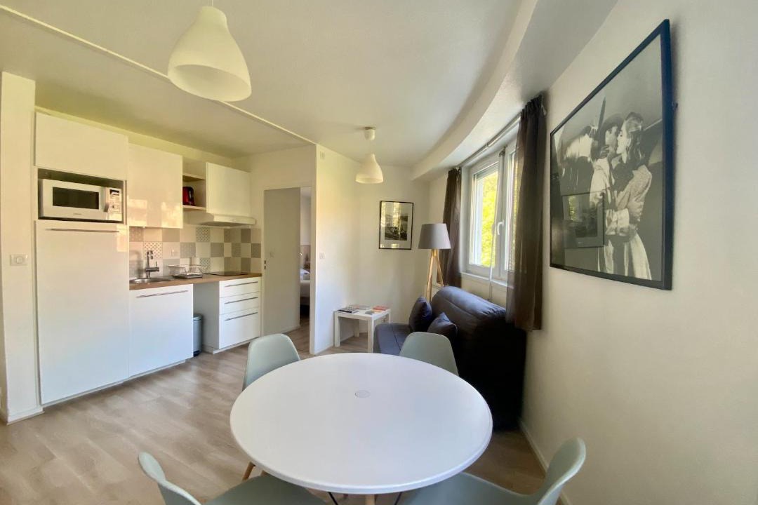 Photo of Livingroom in Amidonniers - Caffarelli