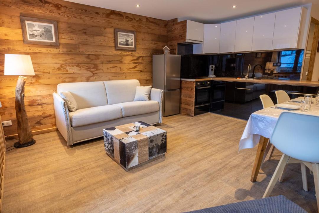Photo of Livingroom in Meribel Centre