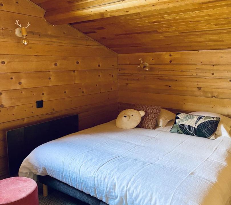 Photo of Bedroom in Le Villaret du Nial