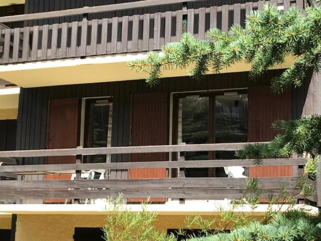 Photo of Buildings in Risoul