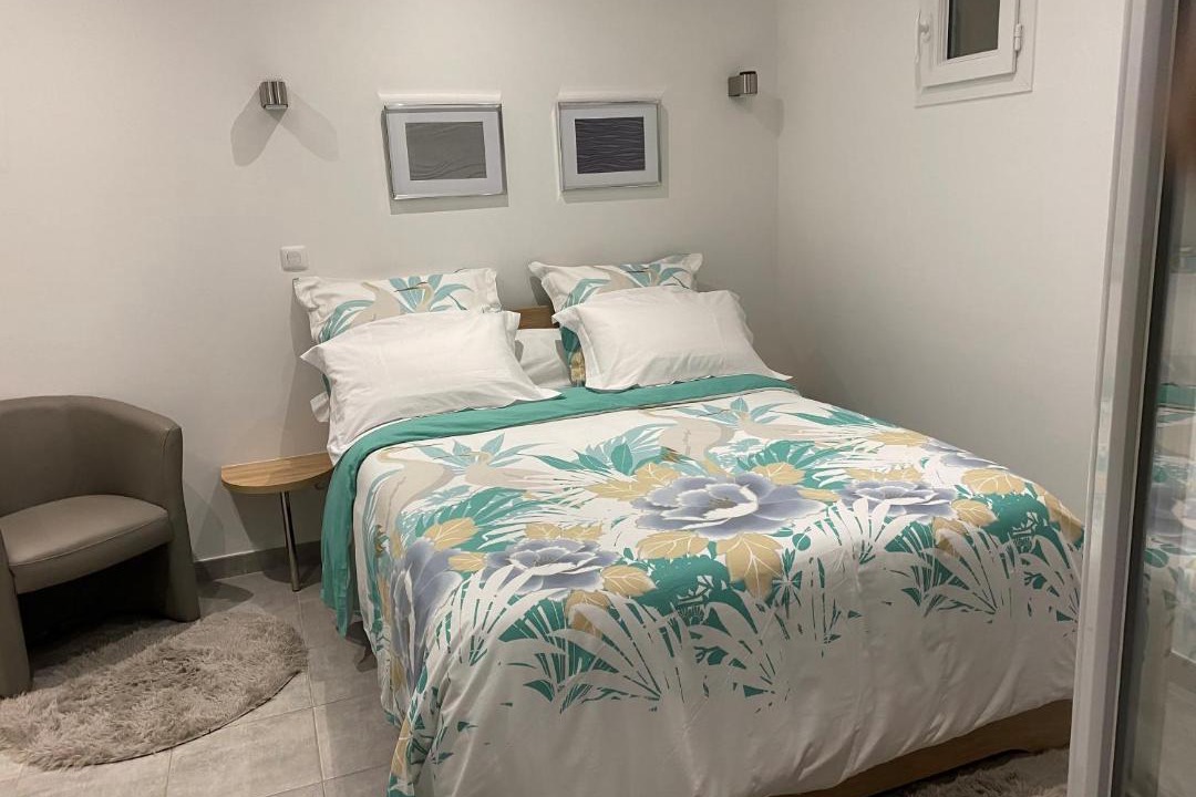 Photo of Bedroom in Amilly