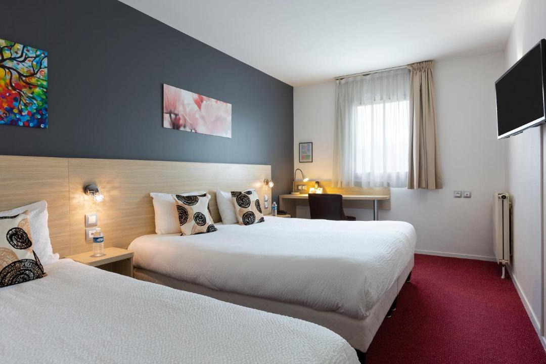 Photo of Bedroom in Pacy-sur-Eure