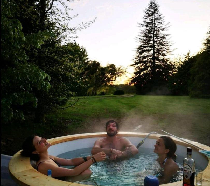 Photo of Others in Sarlande