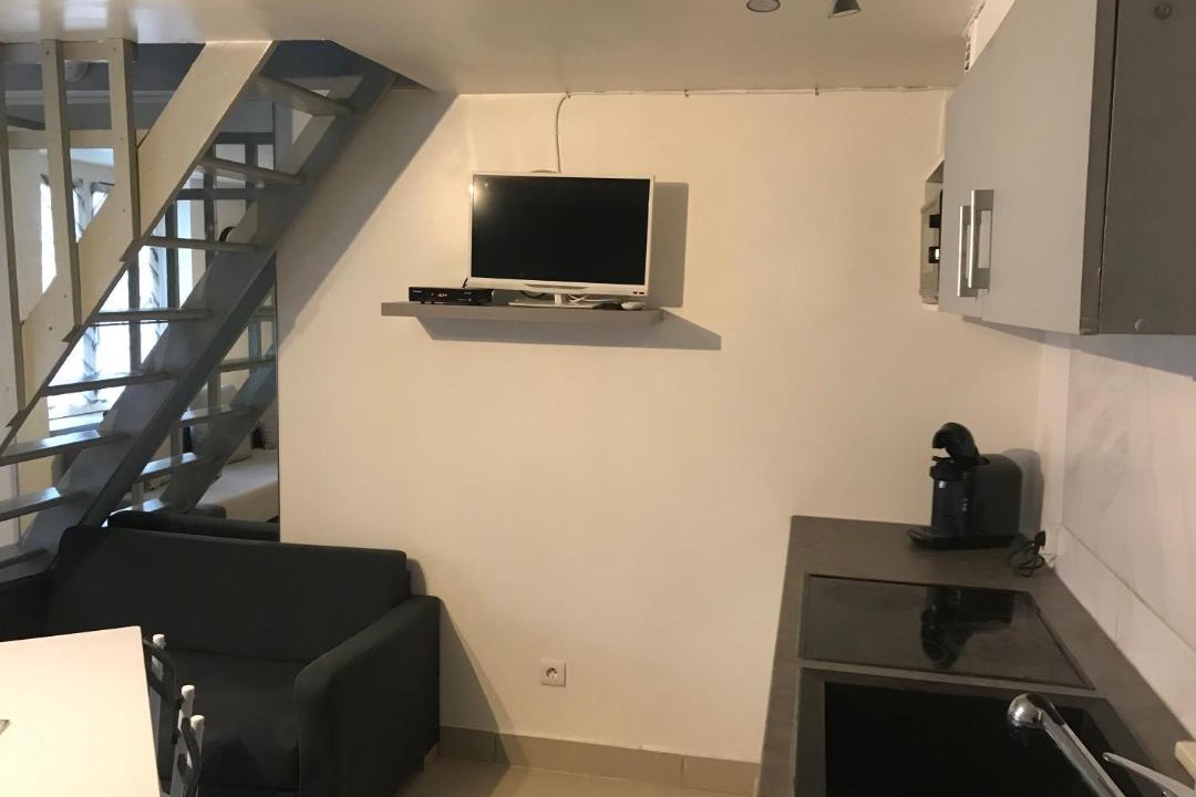 Photo of Livingroom in Villiers-Saint-Frederic