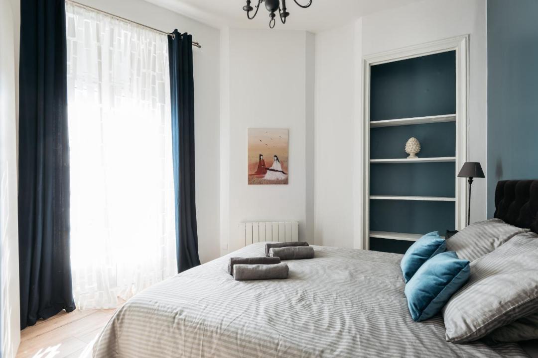 Photo of Bedroom in Jules Ferry - Recamier