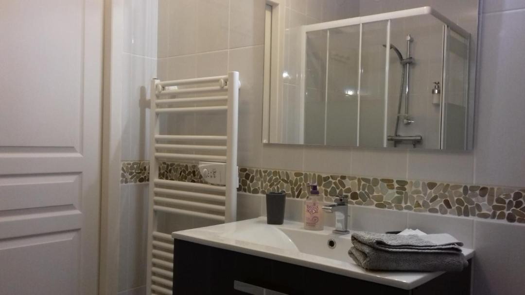 Photo of Bathroom in Faverolles