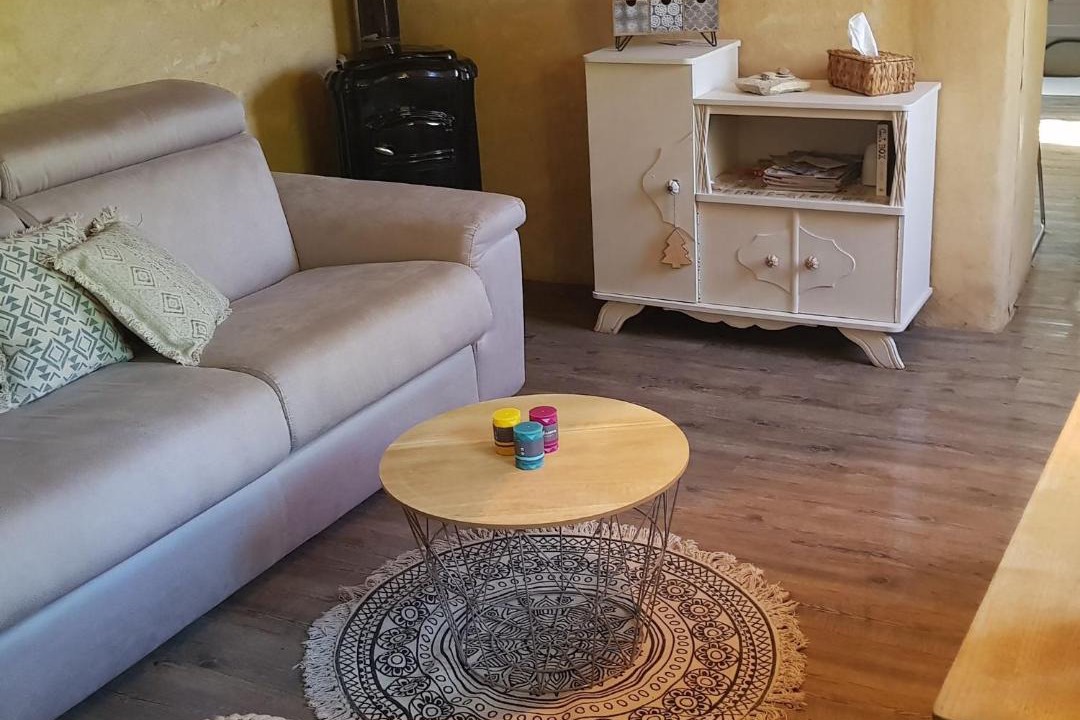 Photo of Livingroom in Faucon