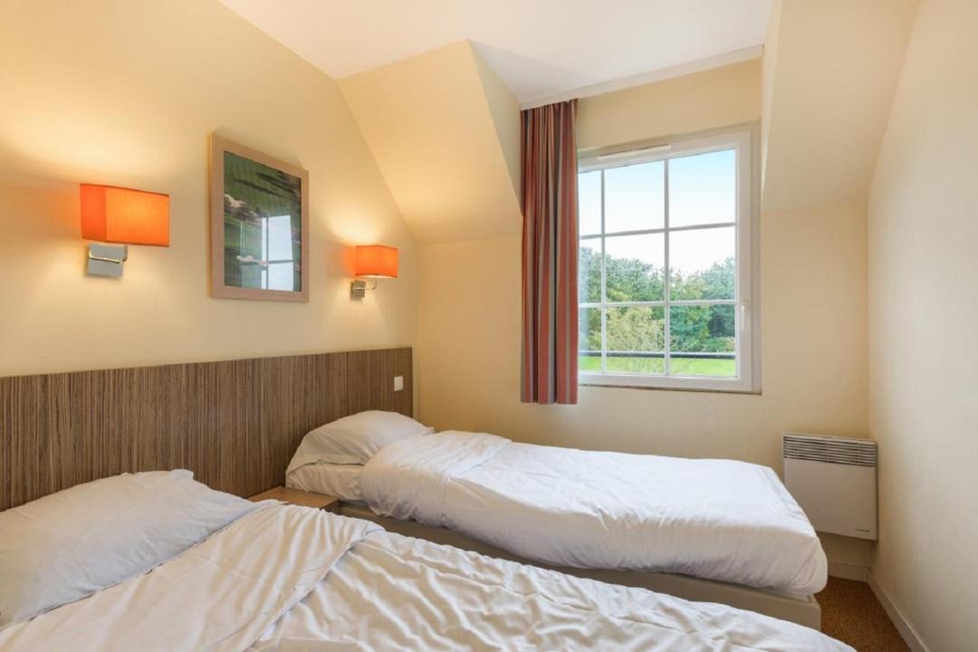 Photo of Bedroom in Port-en-Bessin-Huppain