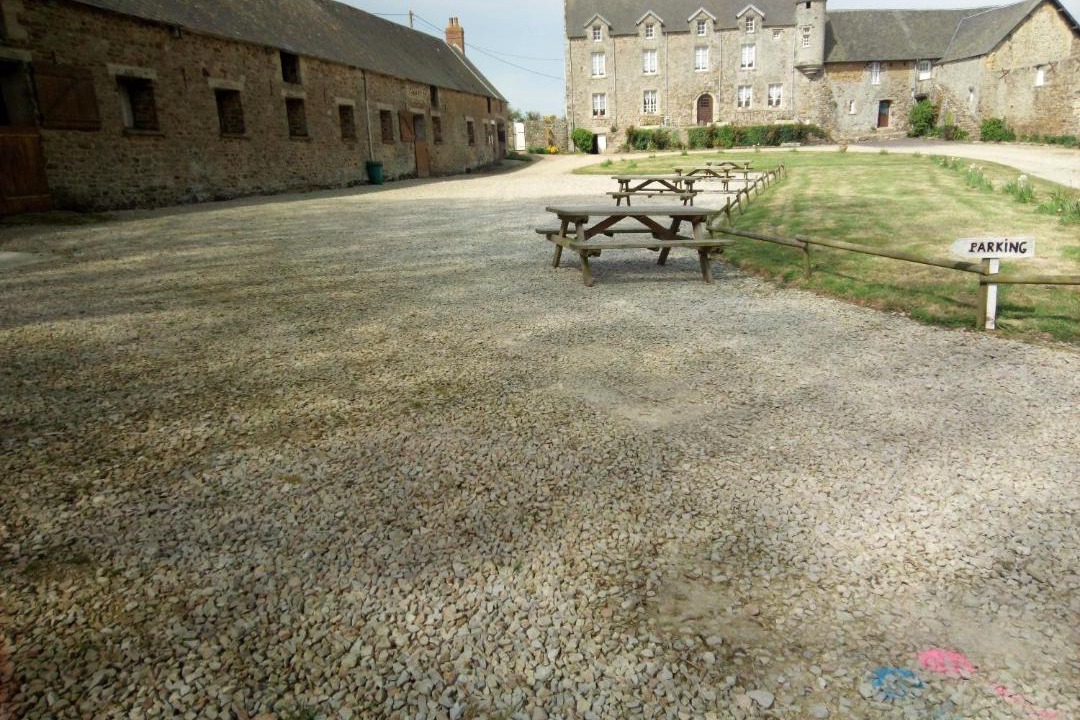 Photo of Buildings in Saint-Nicolas-de-Pierrepont