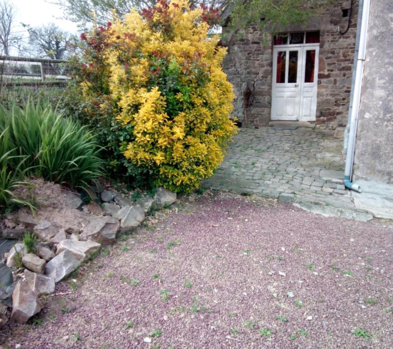 Photo of Buildings in Saint-Nicolas-de-Pierrepont