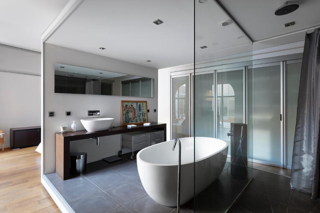 Photo of Bathroom in Richebourg - Saint-Clement