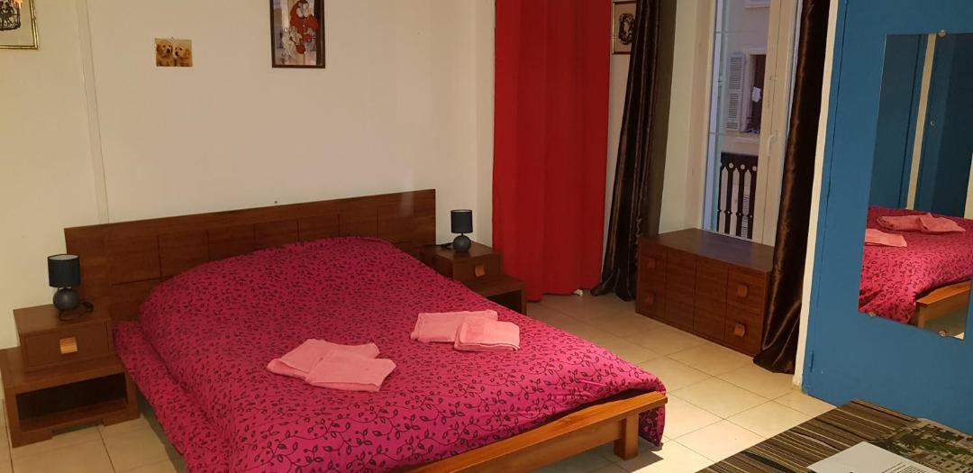 Photo of Bedroom in Jean-Medecin