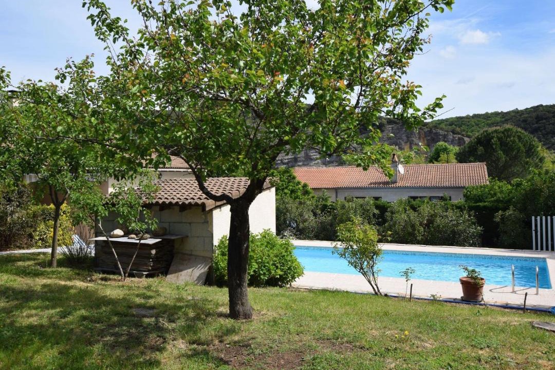 Photo of Outdoor in Sampzon