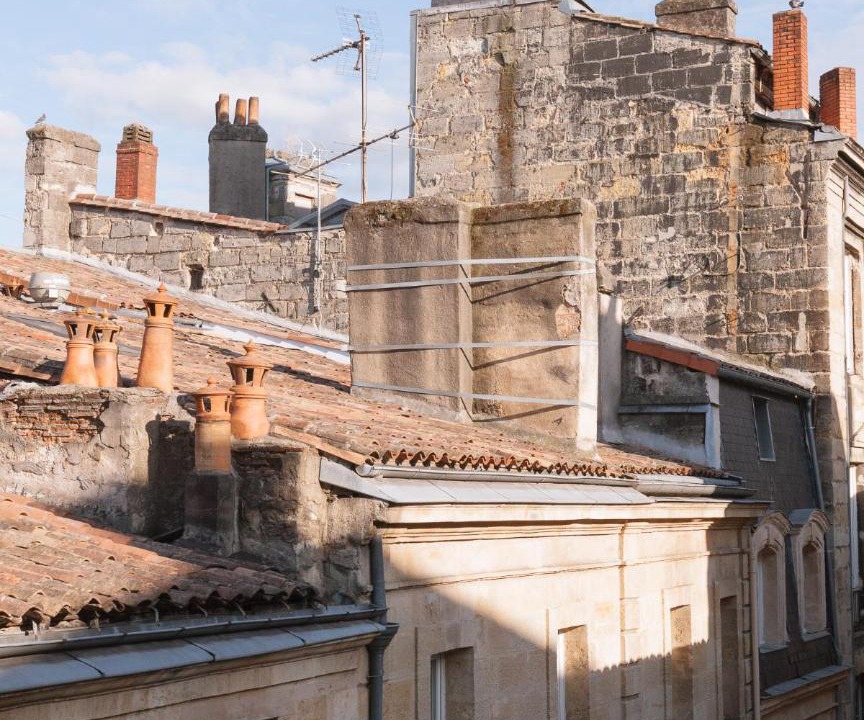 Photo of Buildings in Hotel de Ville - Quinconces