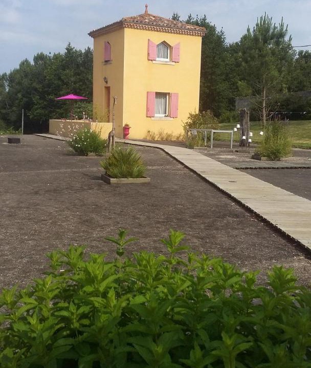 Photo of Others in Saint-Bonnet-sur-Gironde