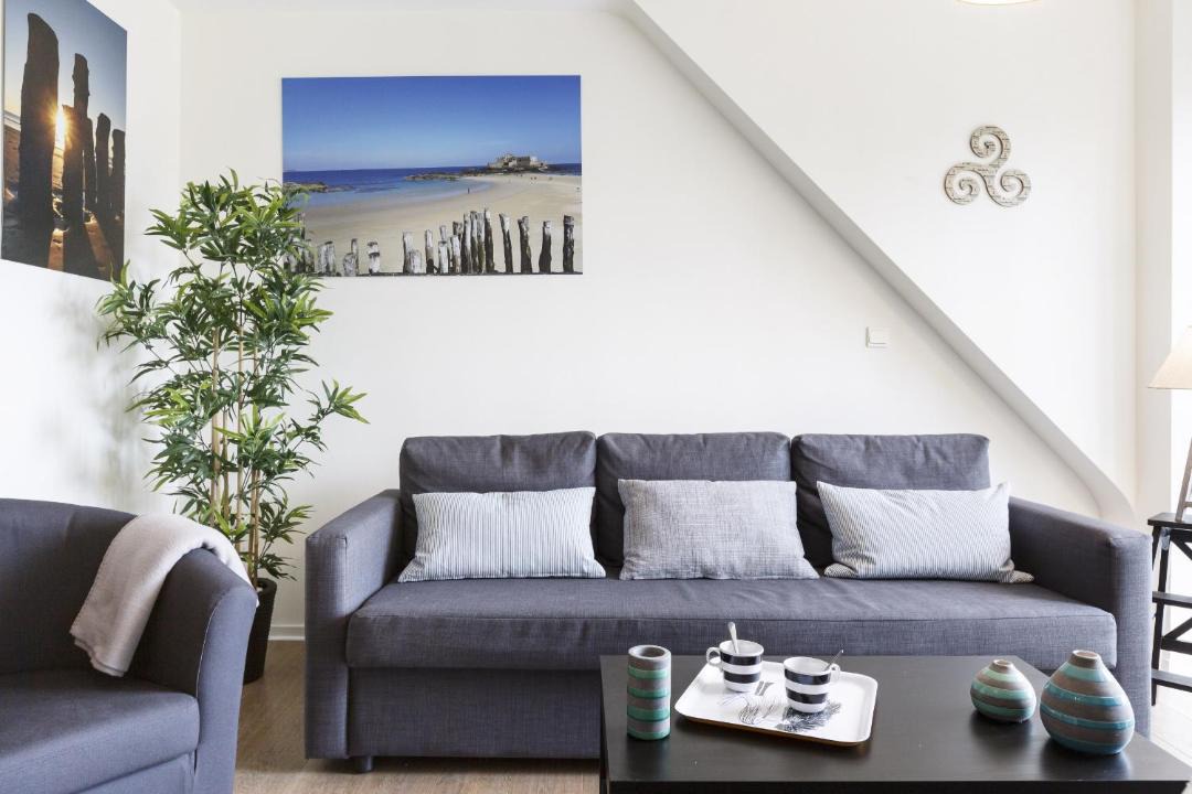 Photo of Livingroom in Parame