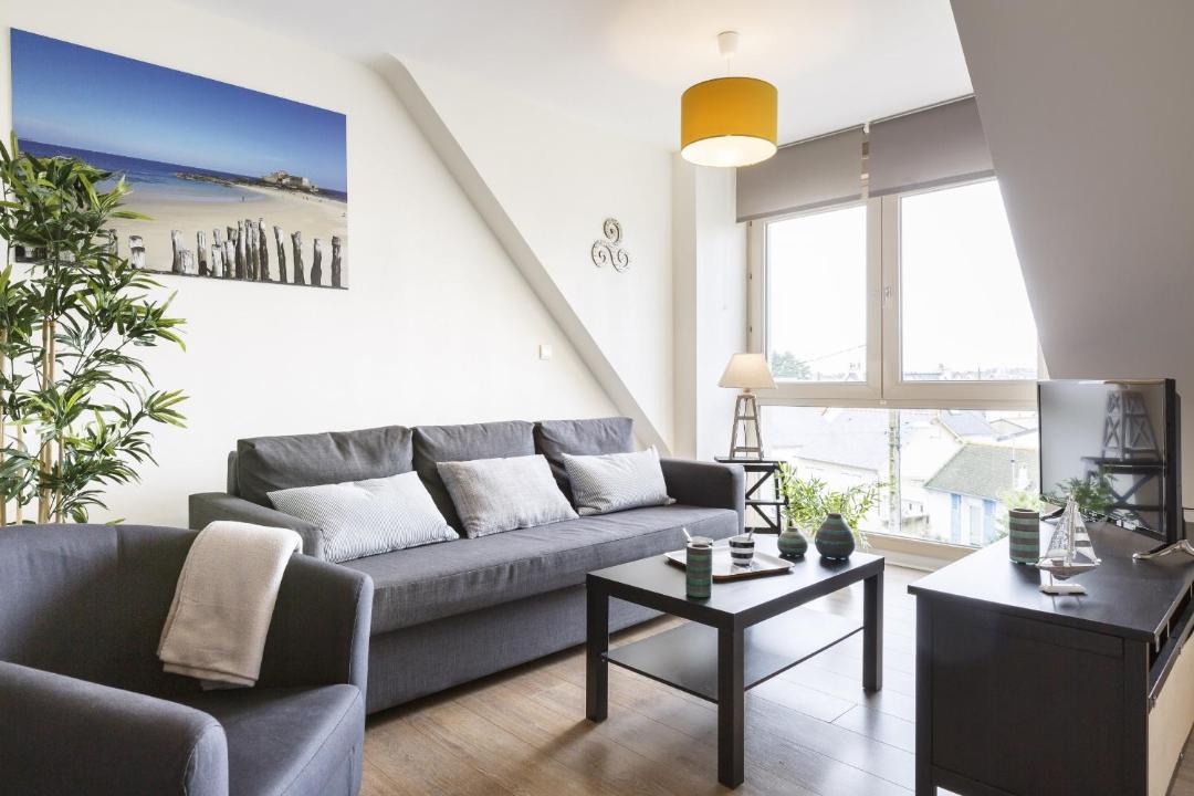 Photo of Livingroom in Parame