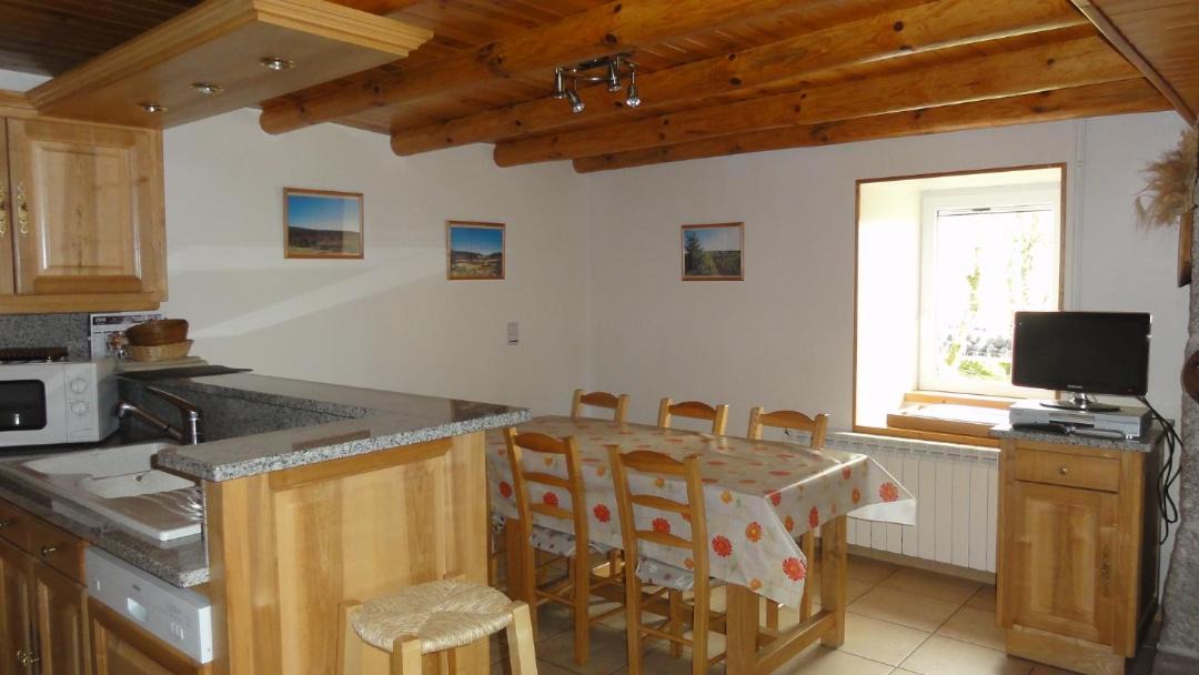 Photo of Kitchen in Le Malzieu-Forain