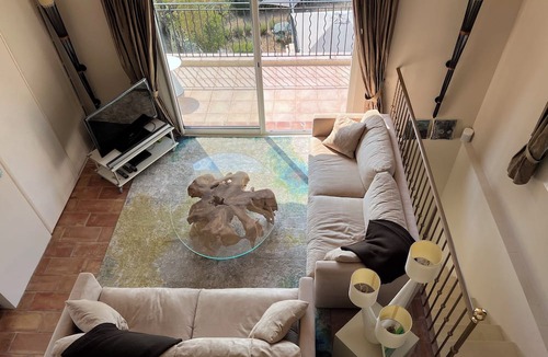 Cabris Villa | Renovated 2 bedroom villa with a pool in the hills with amazing views of the valley and the sea. - 2119